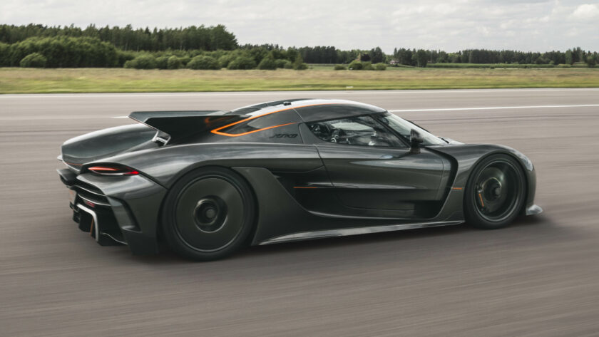 KOENIGSEGG DA RECORD: 0-400-0 IN 27 SECONDI (VIDEO)